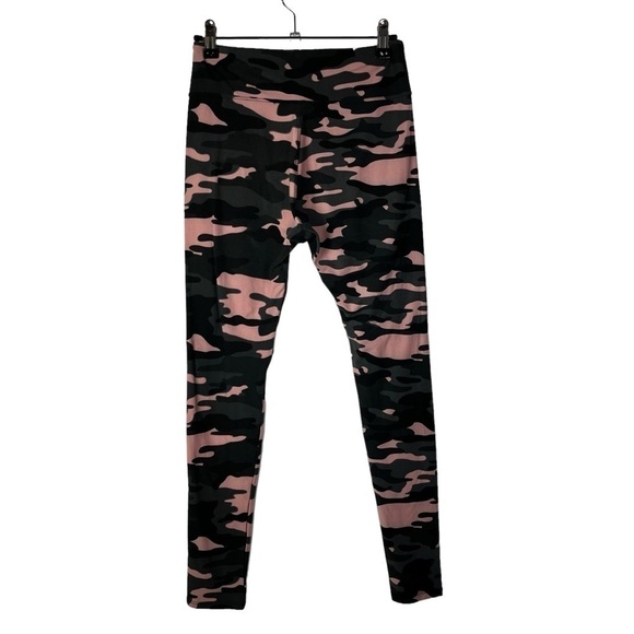 Suzette Gray & Pink Camo Print Soft Leggings OS - Picture 2 of 3